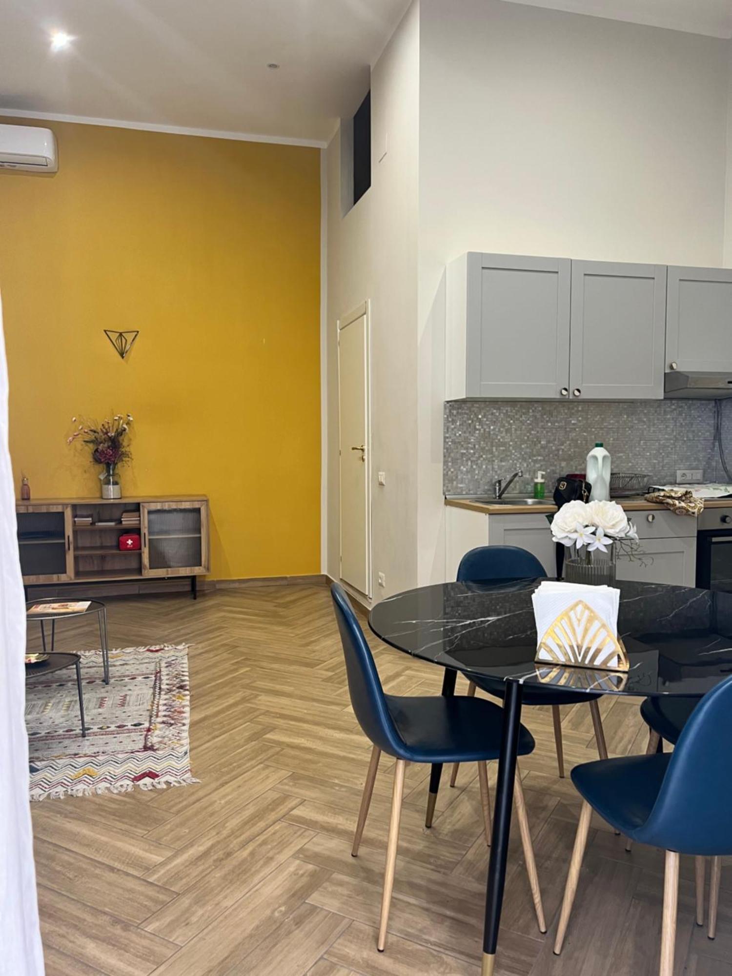 Scio' Apartment-Centro Storico- Napoli Exterior foto